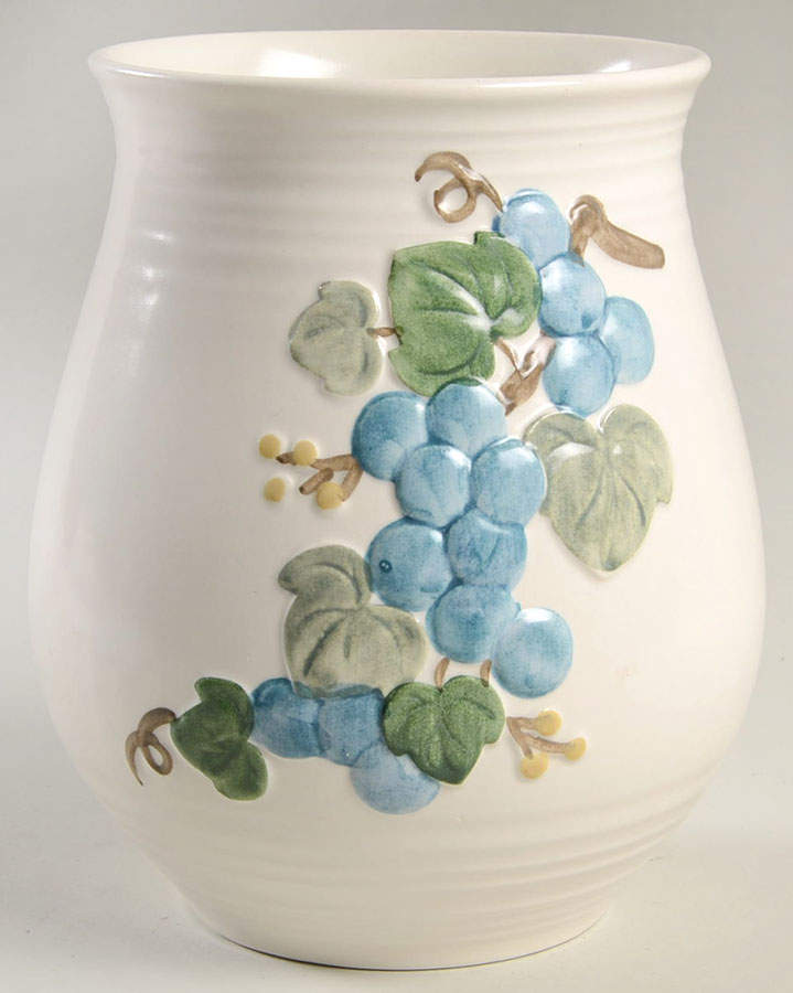 Sculptured Grape Large Canister No Lid by Metlox - Poppytrail - Vernon-1