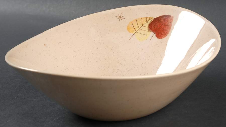 Sherwood 9" Oval Vegetable Bowl by Metlox - Poppytrail - Vernon-1