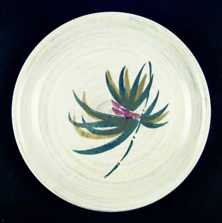 Shadow Leaf Dinner Plate by Metlox - Poppytrail - Vernon-1