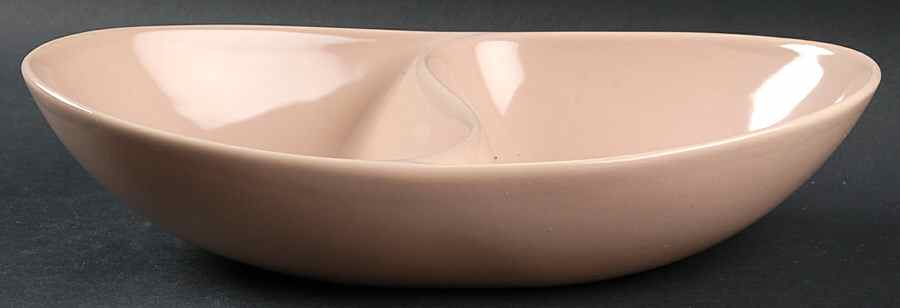 Shoreline Wet Sand 11" Oval Divided Vegetable Bowl by Metlox - Poppytrail - Vernon-1
