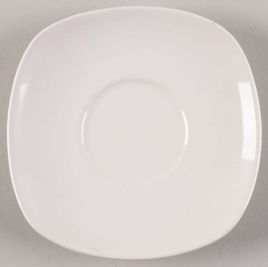 Shoreline White Saucer by Metlox - Poppytrail - Vernon-1