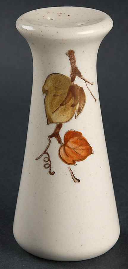 Sierra Flower Pepper Shaker by Metlox - Poppytrail - Vernon-1