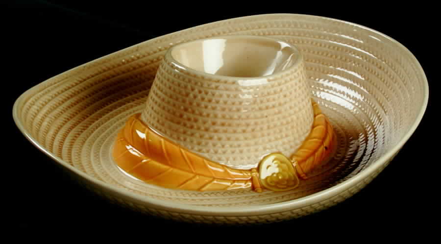 Sombrero 1 Piece Chip & Dip by Metlox - Poppytrail - Vernon-1