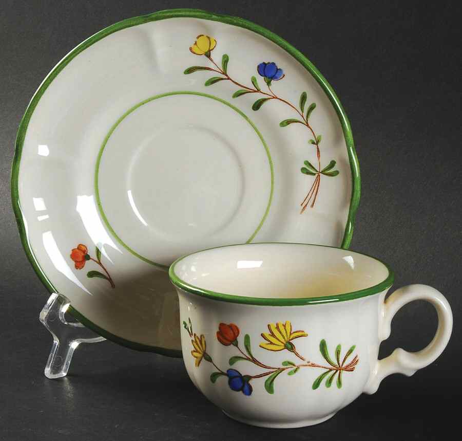 Spring Garland Flat Cup & Saucer Set by Metlox - Poppytrail - Vernon-1