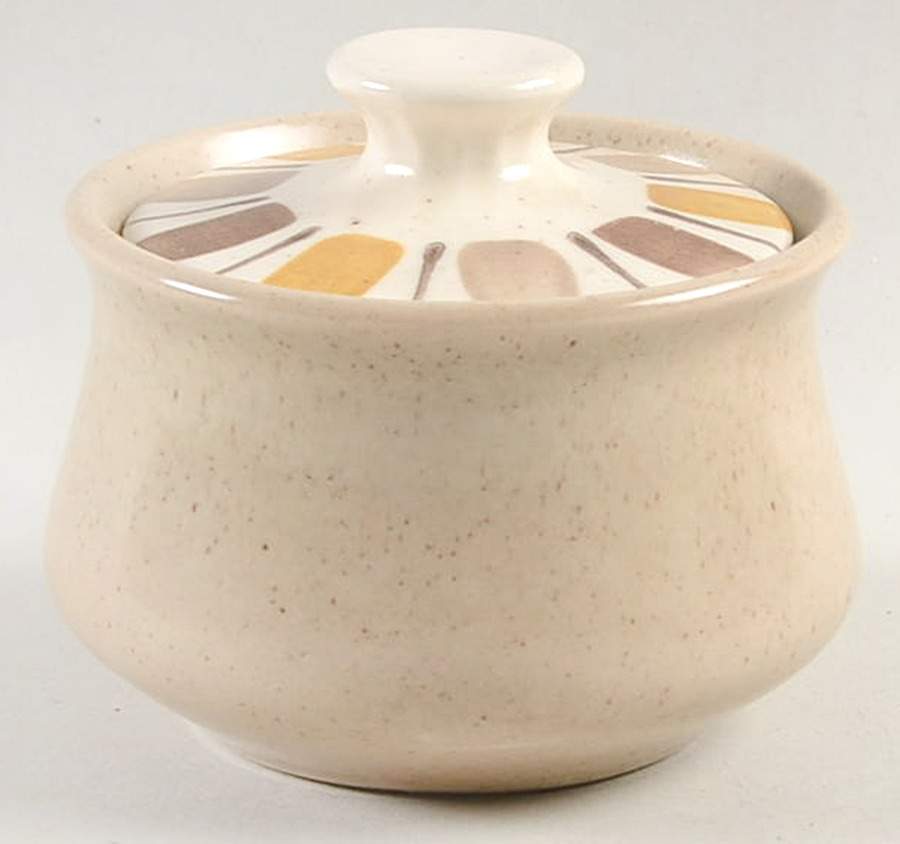 Sun N' Sand Sugar Bowl & Lid by Metlox - Poppytrail - Vernon-1