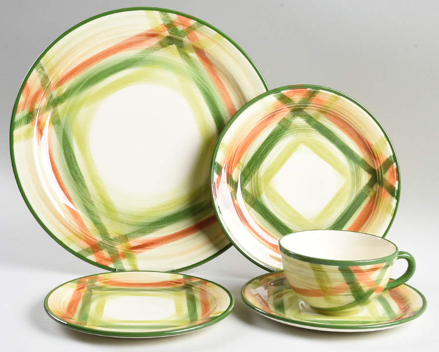 Tam O'shanter 5 Piece Place Setting by Metlox - Poppytrail - Vernon-1