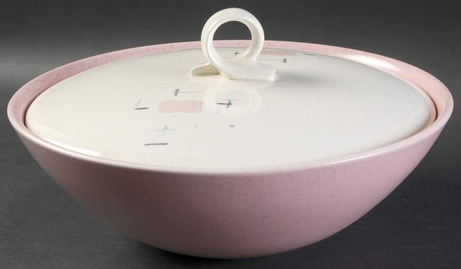 Tickled Pink 1.25 Qt Round Covered Casserole by Metlox - Poppytrail - Vernon-1