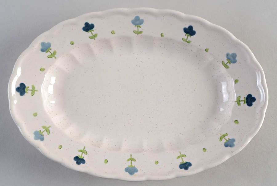 True Blue 9" Oval Serving Platter by Metlox - Poppytrail - Vernon-1