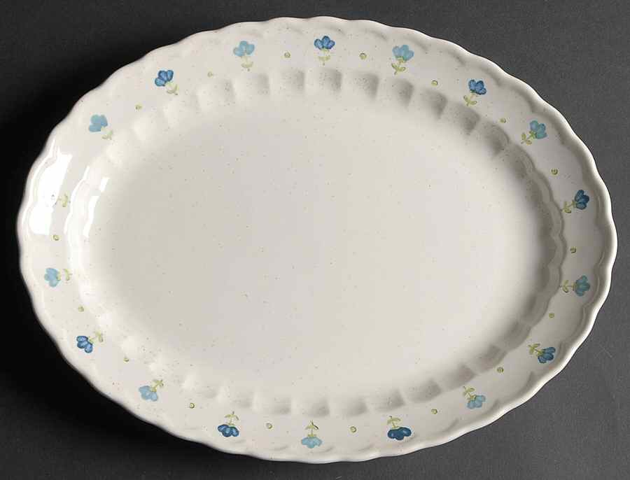 True Blue 12" Oval Serving Platter by Metlox - Poppytrail - Vernon-1