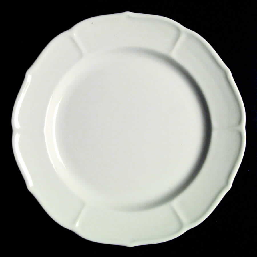 Tradition White Dinner Plate by Metlox - Poppytrail - Vernon-1