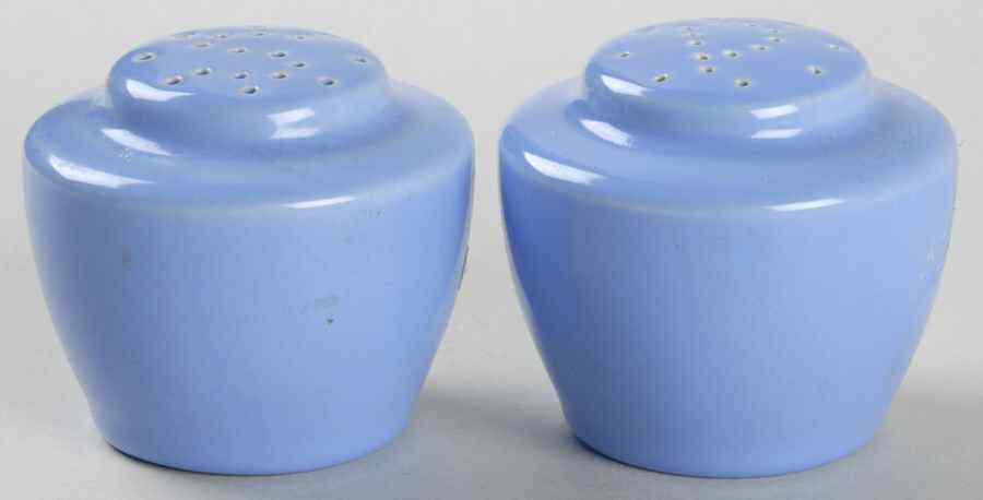Ultra California Blue (Aster) Salt & Pepper Set by Metlox - Poppytrail - Vernon-1
