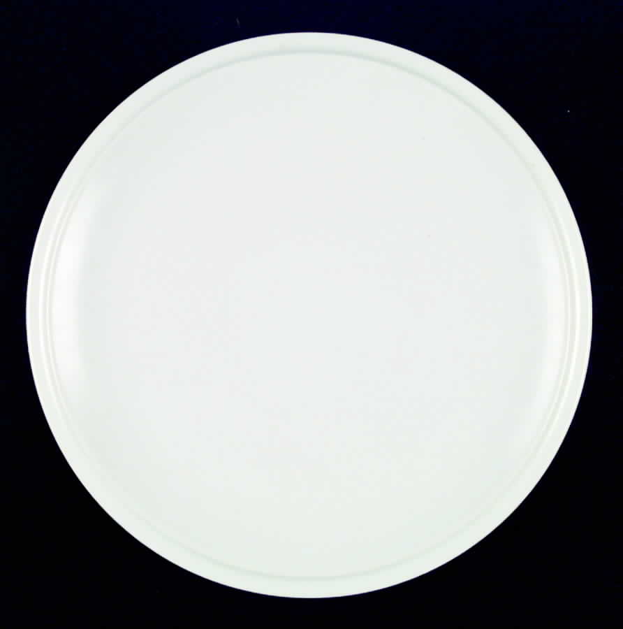 Ultra California Ivory (Gardenia) 12" Chop Plate (Round Platter) by Metlox - Poppytrail - Vernon-1