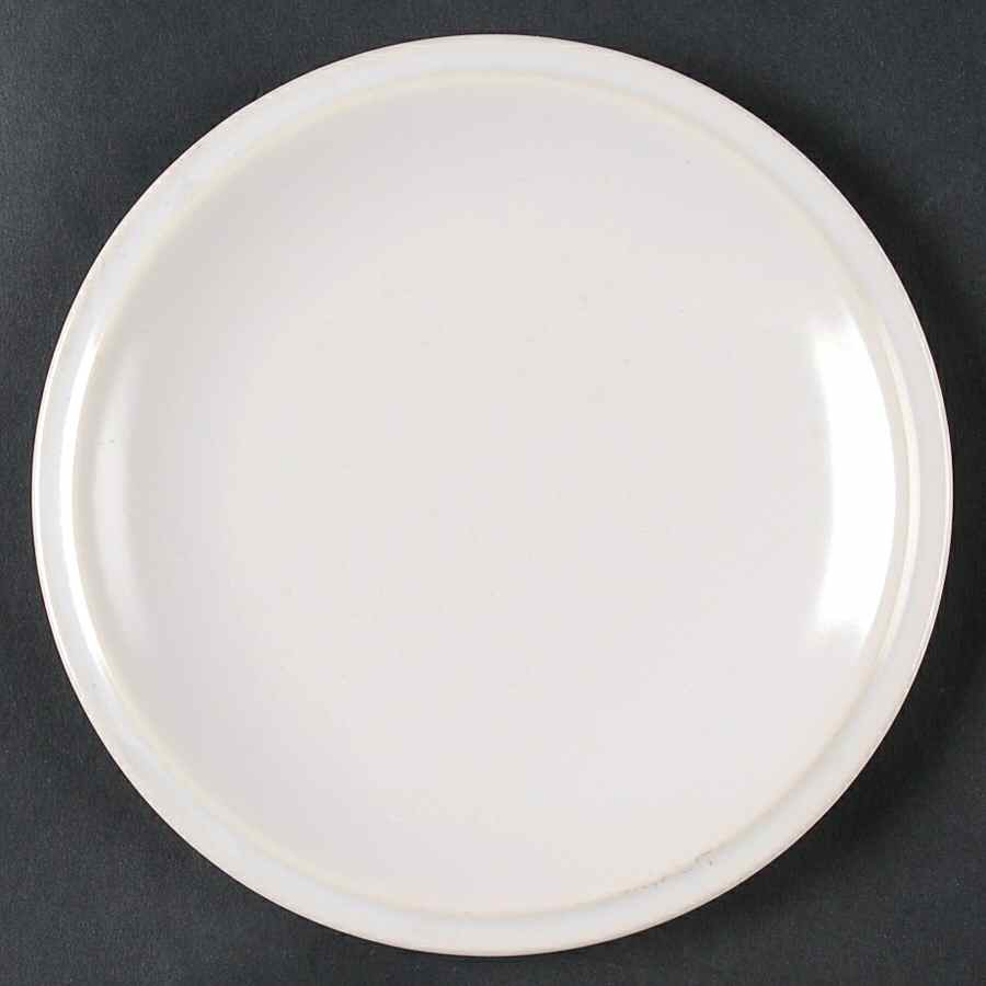 Ultra California Ivory (Gardenia) Bread & Butter Plate by Metlox - Poppytrail - Vernon-1