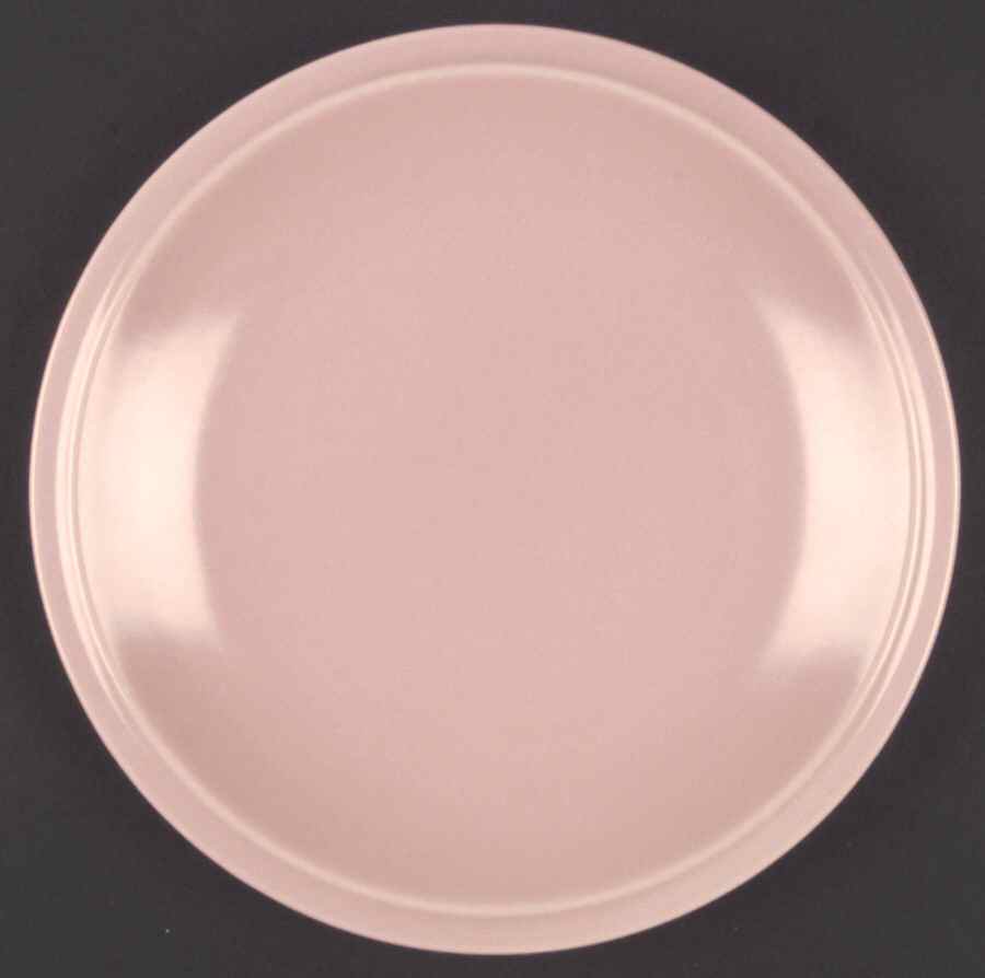 Ultra California Pink (Carnation) Dinner Plate by Metlox - Poppytrail - Vernon-1