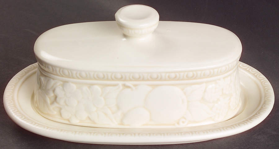 Vernon Antiqua 1/4 Lb Covered Butter by Metlox - Poppytrail - Vernon-1
