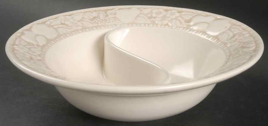 Vernon Antiqua Round Divided Vegetable Bowl by Metlox - Poppytrail - Vernon-1