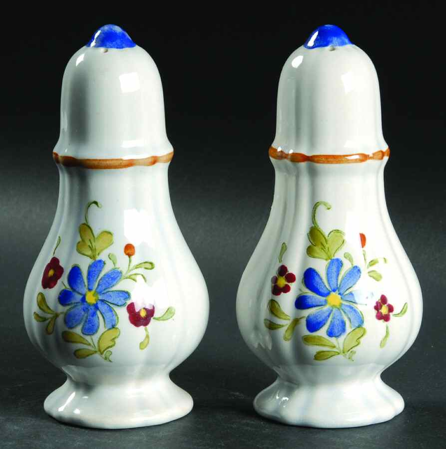 Vernon Bouquet Salt & Pepper Set by Metlox - Poppytrail - Vernon-1