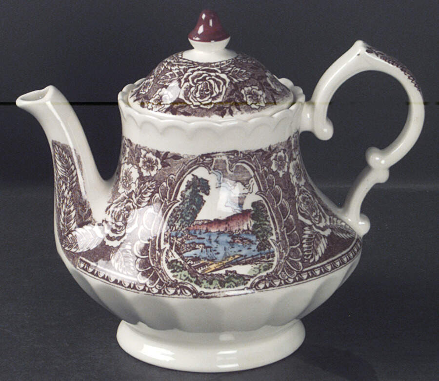 Vernon's 1860 Teapot & Lid by Metlox - Poppytrail - Vernon-1