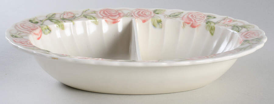 Vernon Rose Pink 11" Oval Divided Vegetable Bowl by Metlox - Poppytrail - Vernon-1
