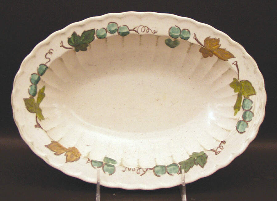Vineyard 11" Oval Baker by Metlox - Poppytrail - Vernon-1