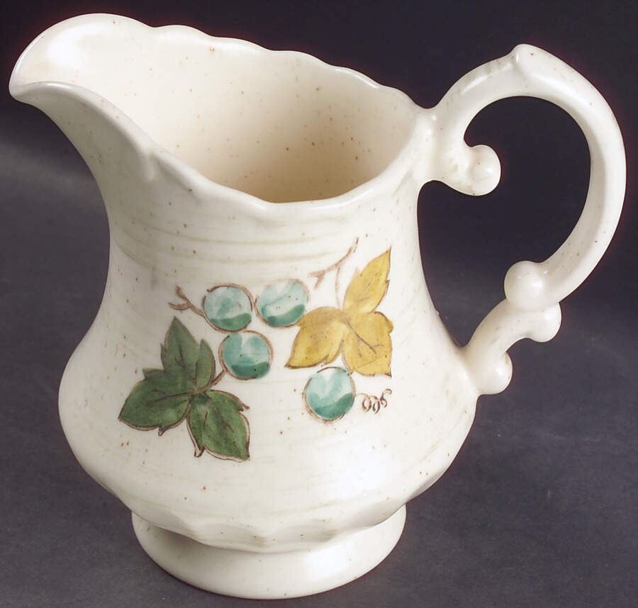 Vineyard 24 Oz Pitcher by Metlox - Poppytrail - Vernon-1