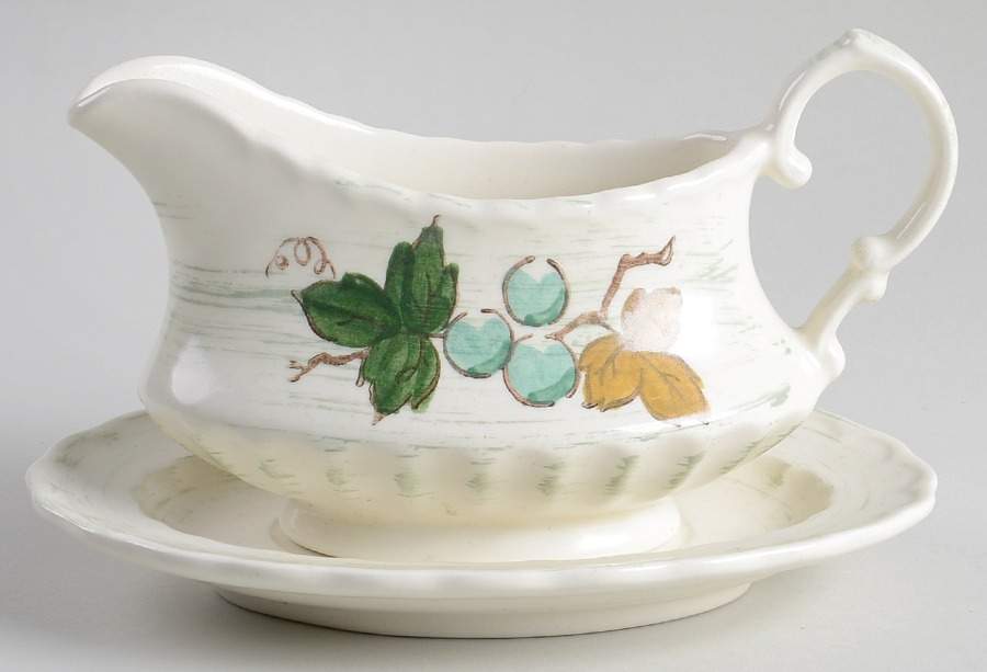 Vineyard Gravy Boat & Underplate by Metlox - Poppytrail - Vernon-1
