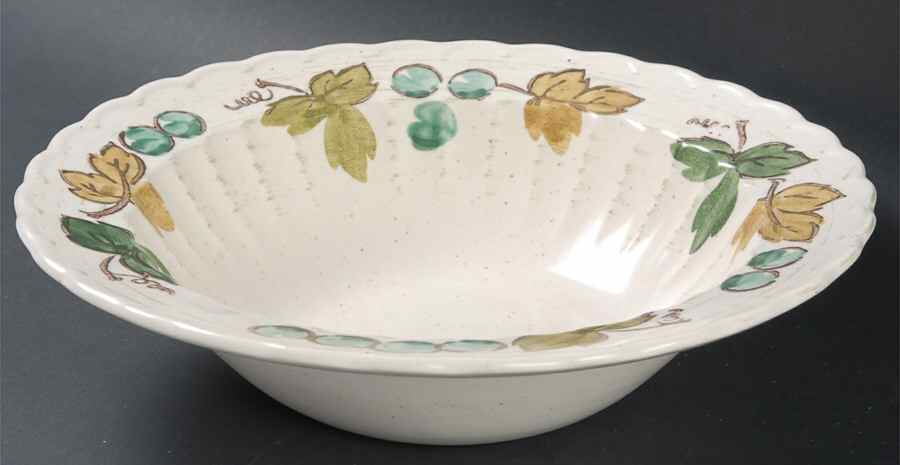 Vineyard 9" Round Vegetable Bowl by Metlox - Poppytrail - Vernon-1