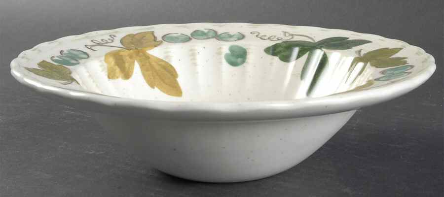 Vineyard 8" Round Vegetable Bowl by Metlox - Poppytrail - Vernon-1