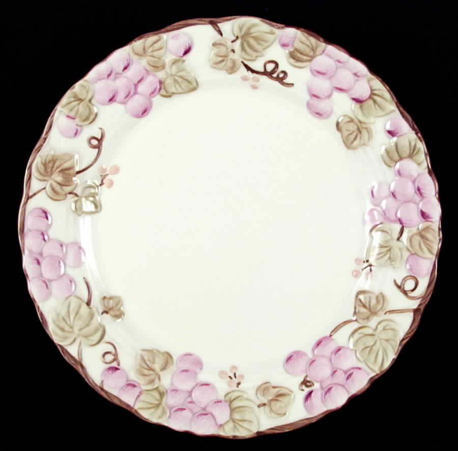 Vintage Pink Dinner Plate by Metlox - Poppytrail - Vernon-1