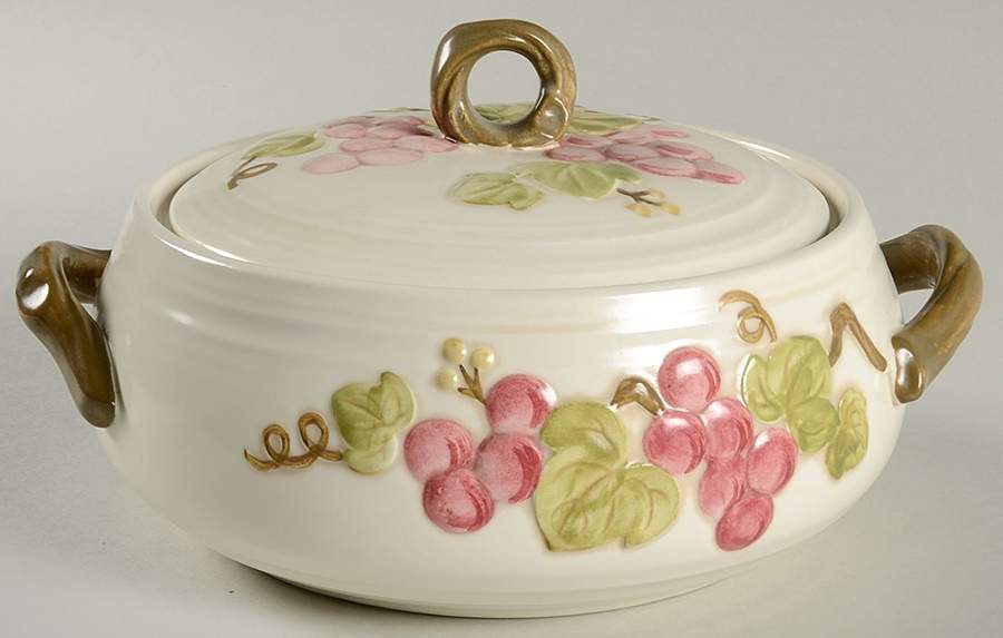 Vintage Pink Large Round Covered Vegetable by Metlox - Poppytrail - Vernon-1
