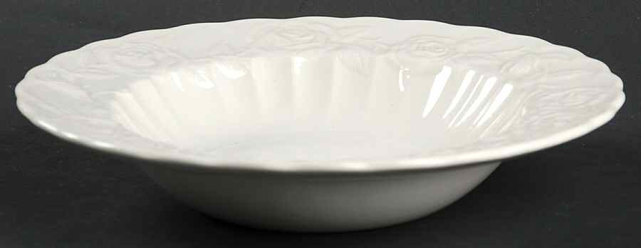 White Rose Rim Soup Bowl by Metlox - Poppytrail - Vernon-1