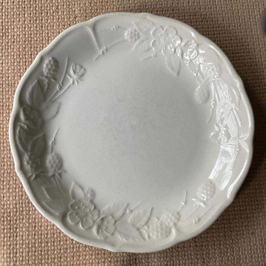 Winterberry Coupe Salad Plate by Metlox - Poppytrail - Vernon-1