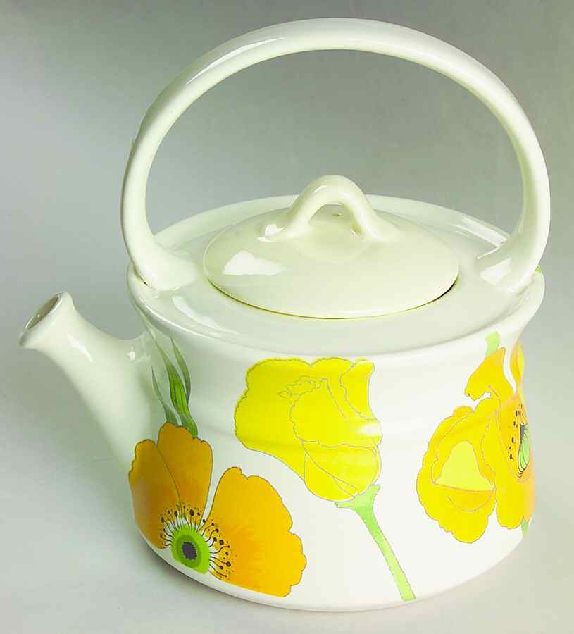 Wild Poppy Yellow Teapot & Lid by Metlox - Poppytrail - Vernon-1