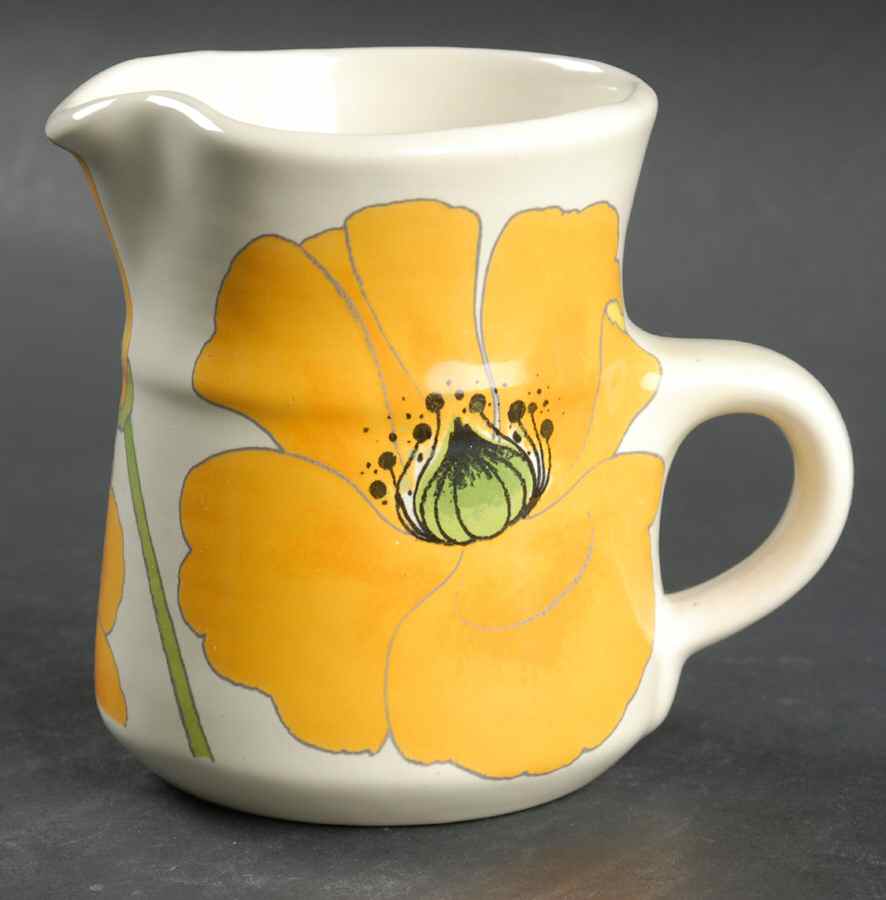 Wild Poppy Yellow Creamer by Metlox - Poppytrail - Vernon-1
