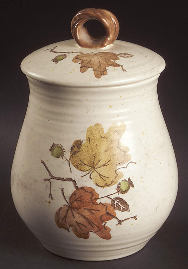 Woodland Gold Small Canister & Lid by Metlox - Poppytrail - Vernon-1