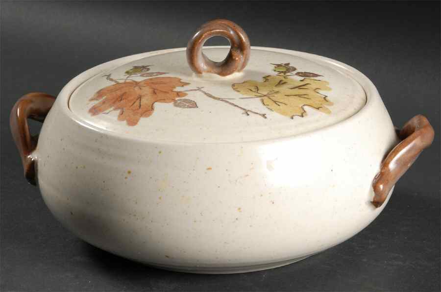 Woodland Gold Round Covered Vegetable by Metlox - Poppytrail - Vernon-1