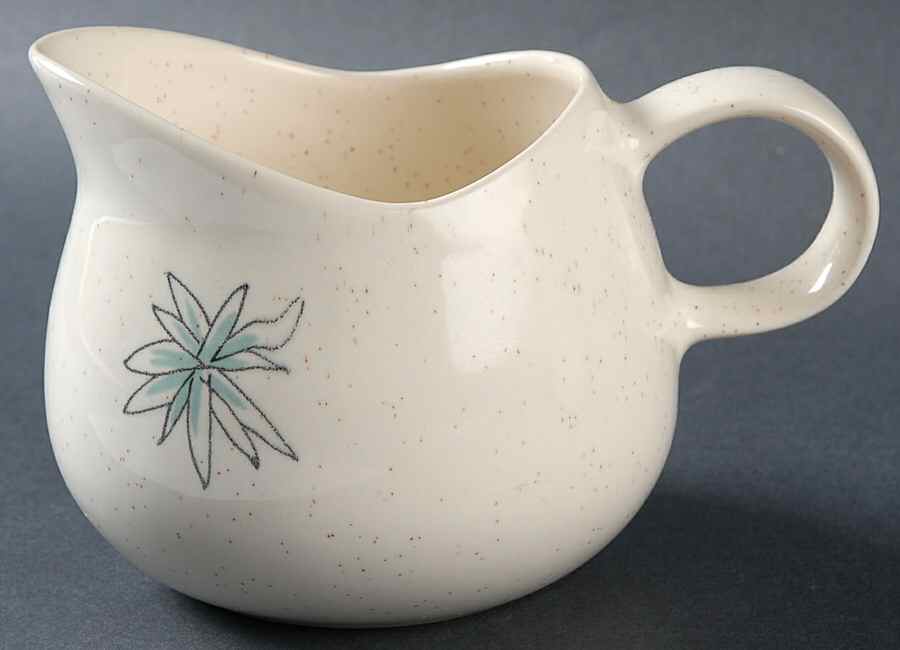 Young In Heart Gravy Boat by Metlox - Poppytrail - Vernon-1