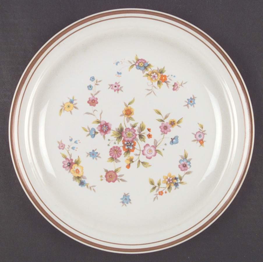 Violet Dinner Plate by Midland Enterprises-1