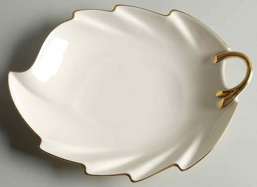 24 Karat Large Leaf Dish by Mikasa-1