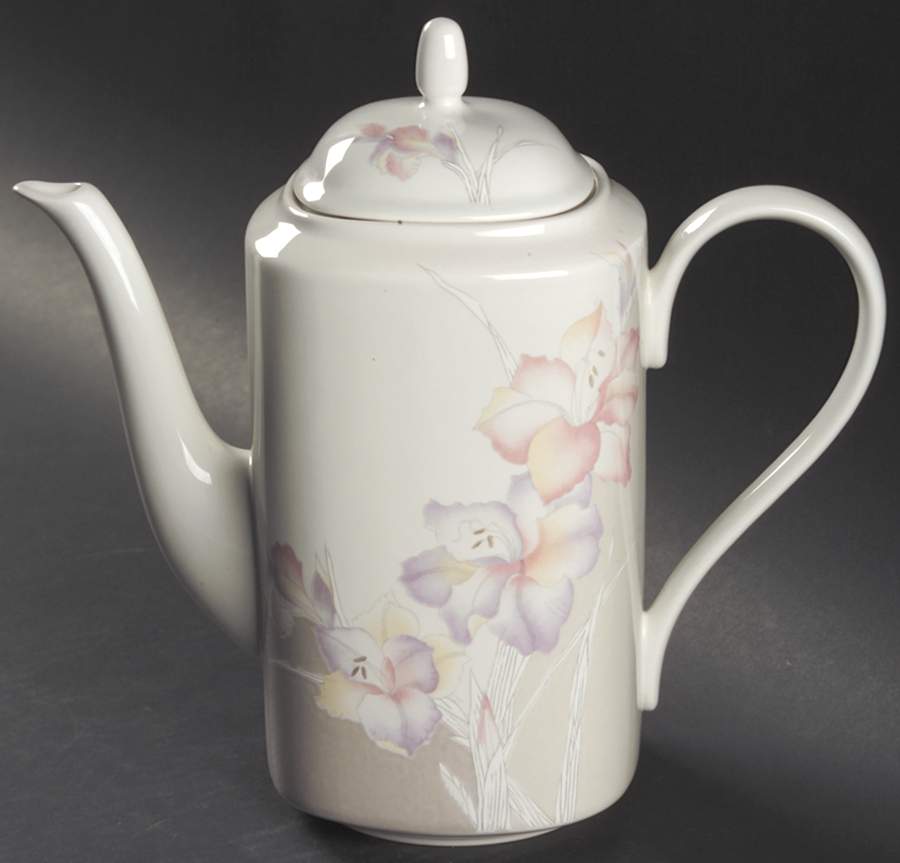 Acacia Coffee Pot & Lid by Mikasa-1