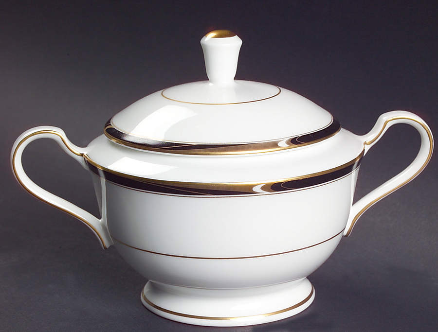 Academy Sugar Bowl & Lid by Mikasa-1