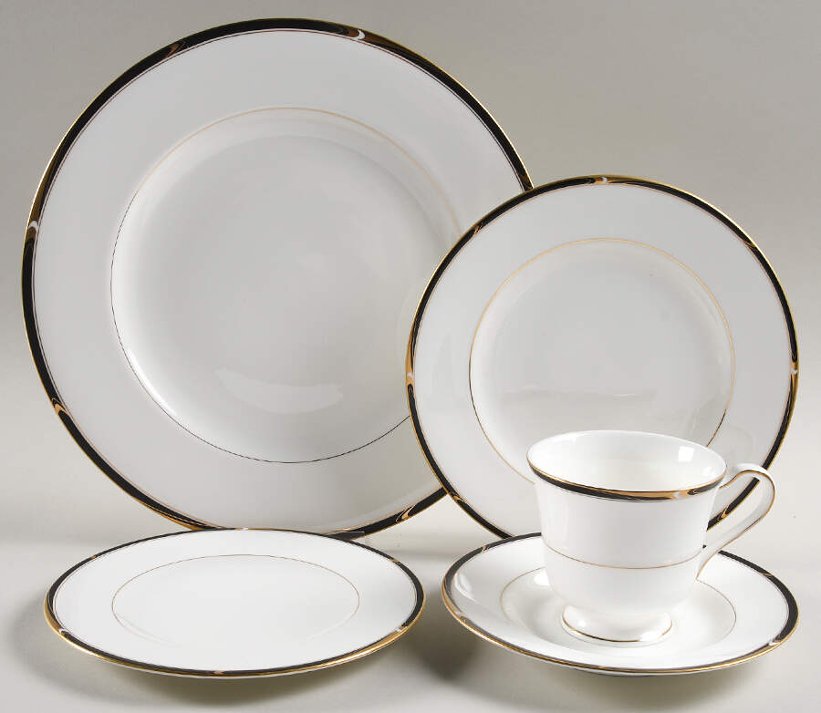 Academy 40 Piece Estate Set by Mikasa-1