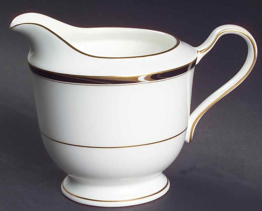 Academy Creamer by Mikasa-1