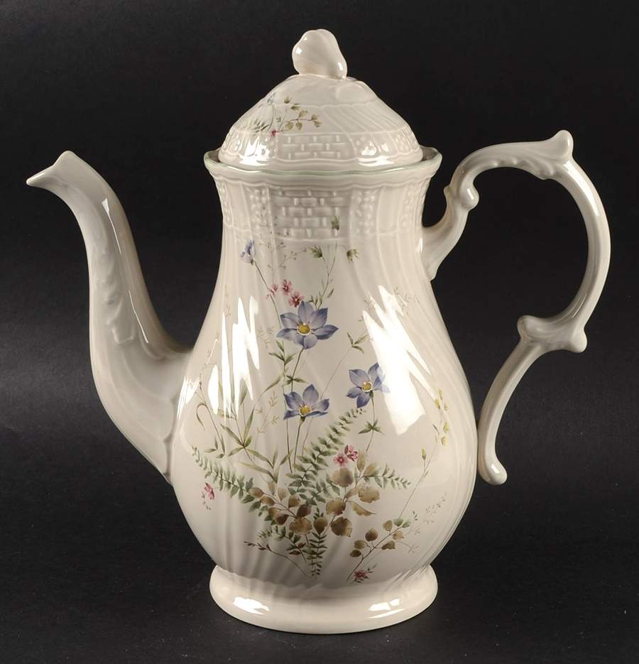 Adeline Coffee Pot & Lid by Mikasa-1