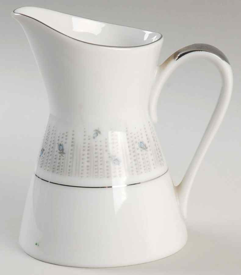 Aladdin Creamer by Mikasa-1