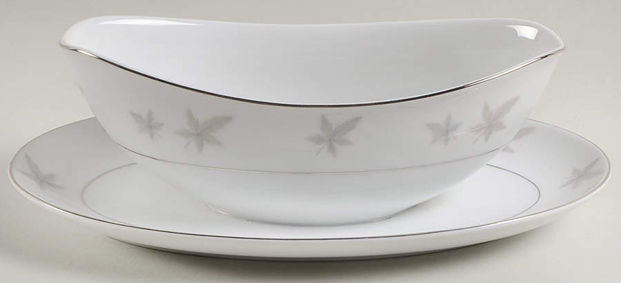 Alberta Gravy Boat with Attached Underplate by Mikasa-1