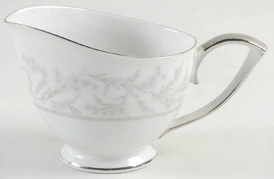 Aleta Creamer by Mikasa-1