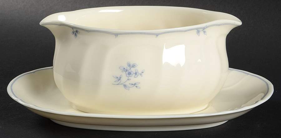 Alexandria Gravy Boat & Underplate by Mikasa-1