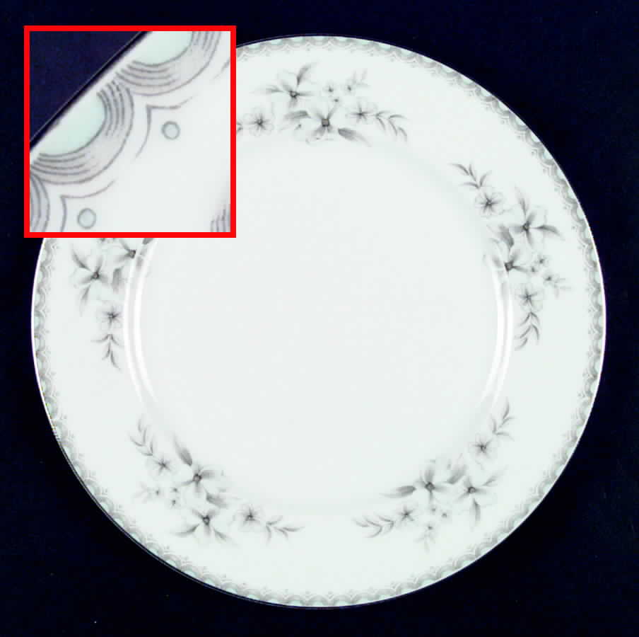Alicia Dinner Plate by Mikasa-1