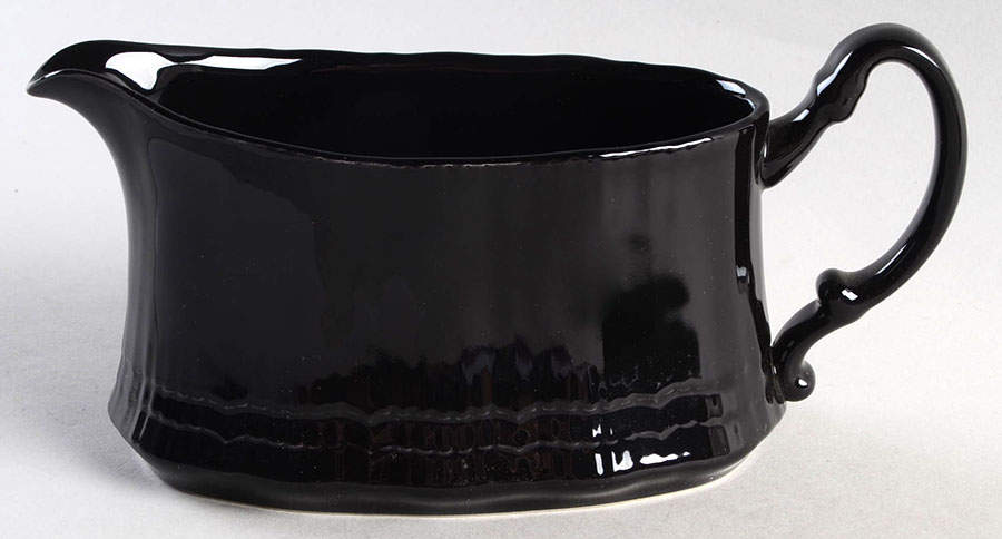Allura Black Gravy Boat by Mikasa-1